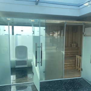 Phòng xông hơi cửa kính